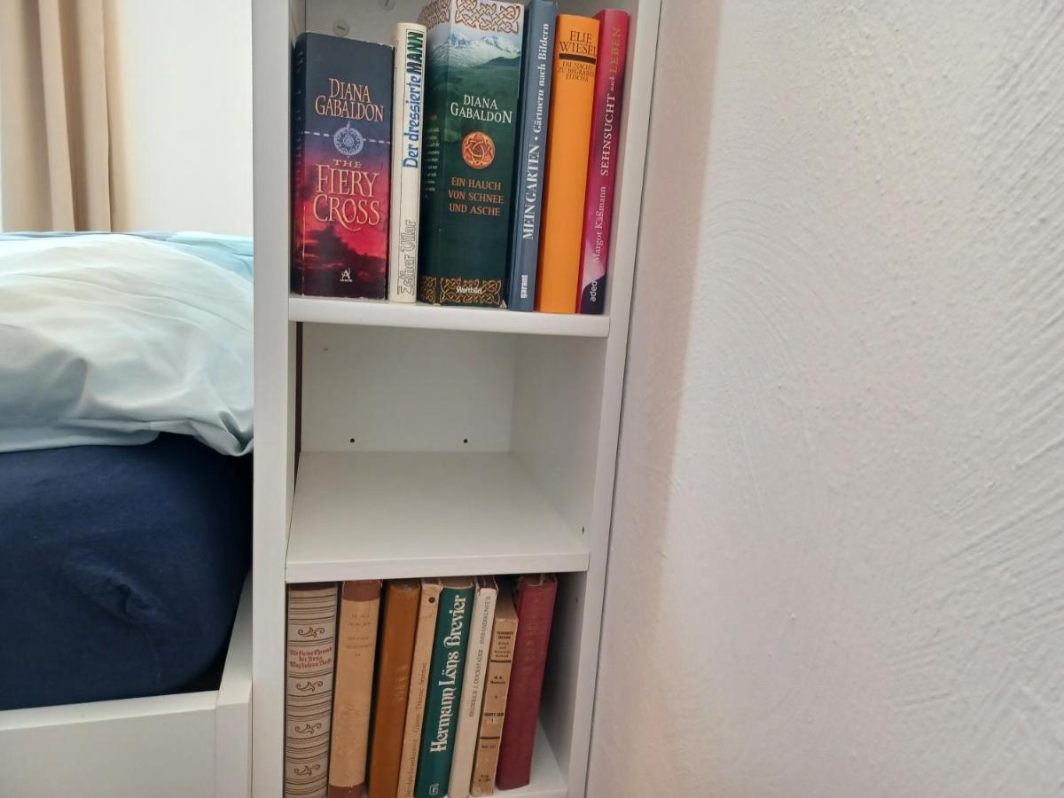 Ehemalige Bibliothek Apartment Fuer 2 Mit Kueche Kamin Netflix Parken Und Hofladen Steinhofel Exterior photo